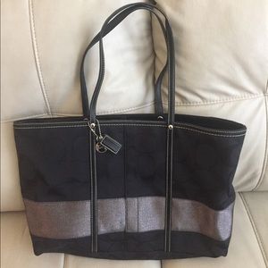 Coach Signature Large Stripe Tote- 11099